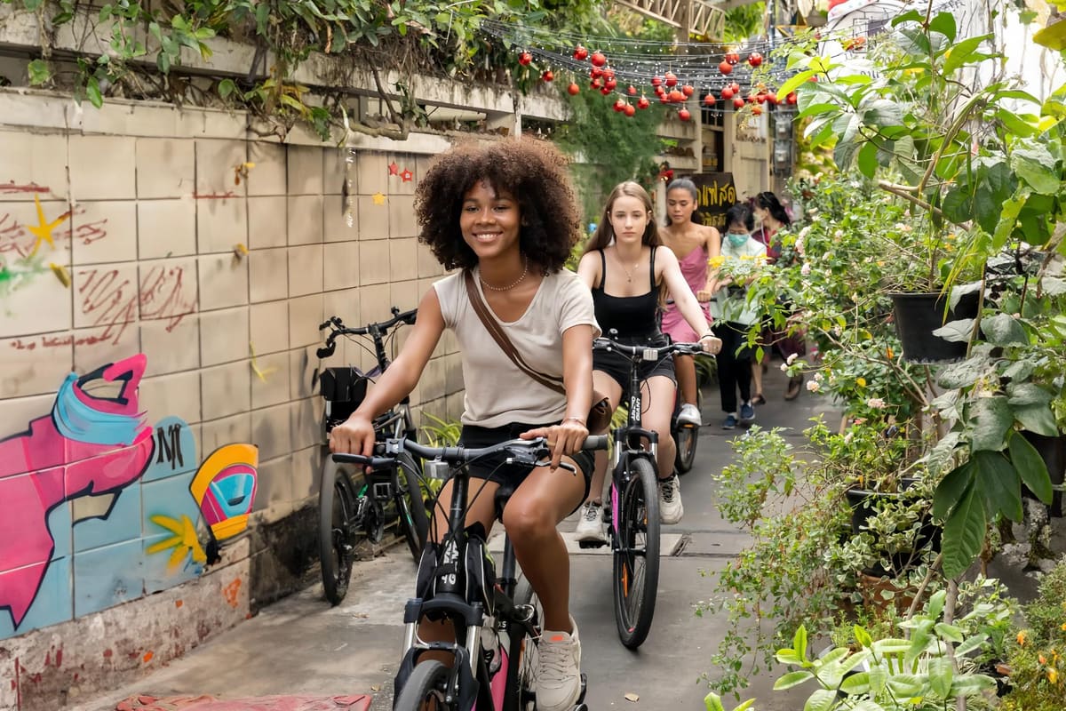 Cyclists on the Hidden Bike & Food tour in Bangkok